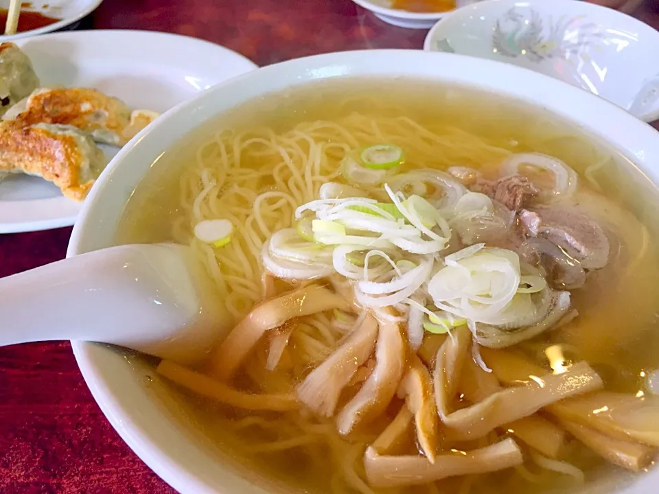 Snapdishの料理写真:蓬莱軒   ラーメン|やました まみさん