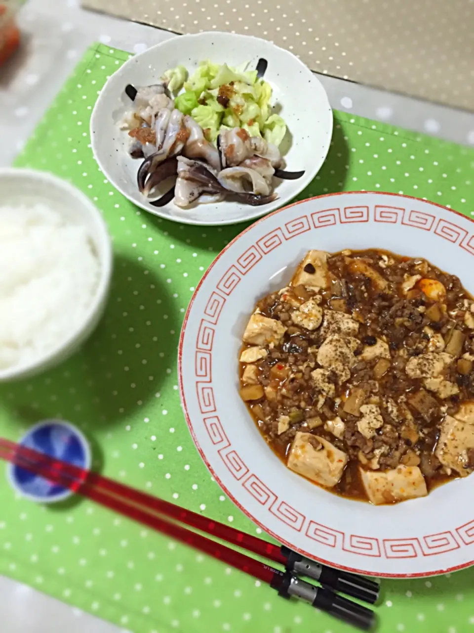 Snapdishの料理写真:春到来(^ ^)タケノコ入り麻婆豆腐、とり貝の梅肉甘酢和え|チィズママさん