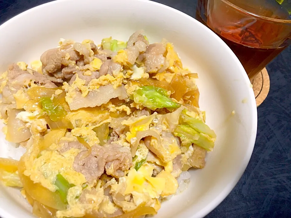 豚肉とキャベツの卵とじ丼|Kanakoさん