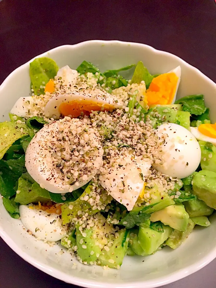 Kale and arugula bitter salad for dinner :) 今夜はルッコラとケールのビターサラダ☆|Tanuさん