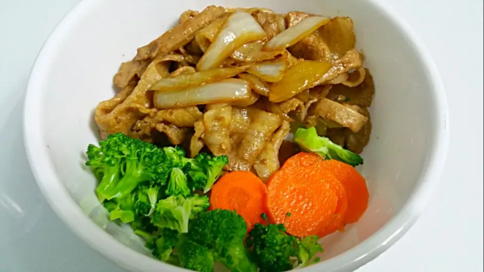 💓My sliced pork belly with soya sauce + boiled veg and rice craving for Yoshinoya Beef Bowl|🌷lynnlicious🌷さん