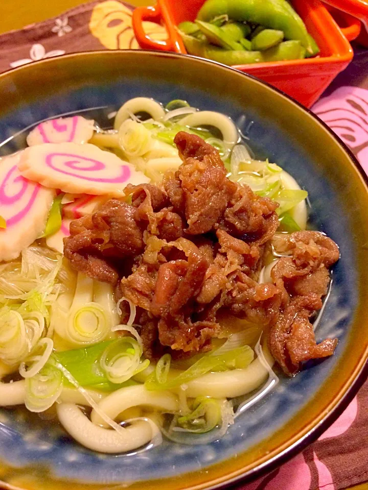 肉うどんで夕食🍲|かずみさん