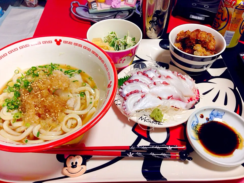 みずなしーちきんさらだだしまきのせ

せせりのからあげ

たこさし

おろしうどん|ミッキーまうすさん