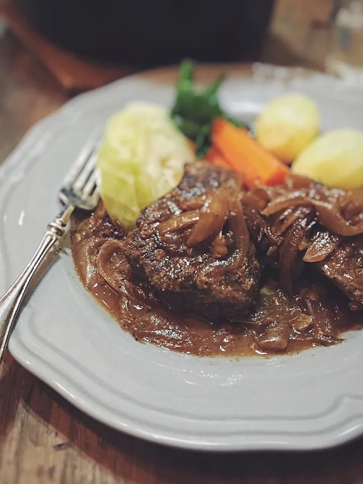 Calf liver in caramelized onion sauce|rick chanさん