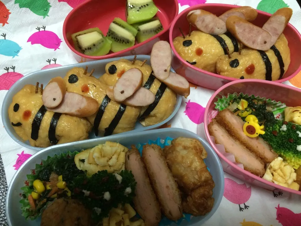 Snapdishの料理写真:学童弁当〜みつばち稲荷〜簡単だから自分のお弁当貰った今日はみつばちさんに（笑）|こむぎさん