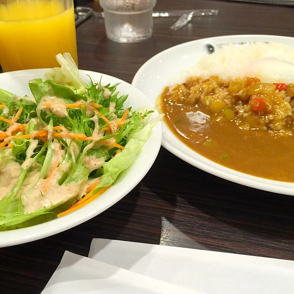 朝カレー半熟卵セット(◍•ڡ•◍)❤|いつみさん