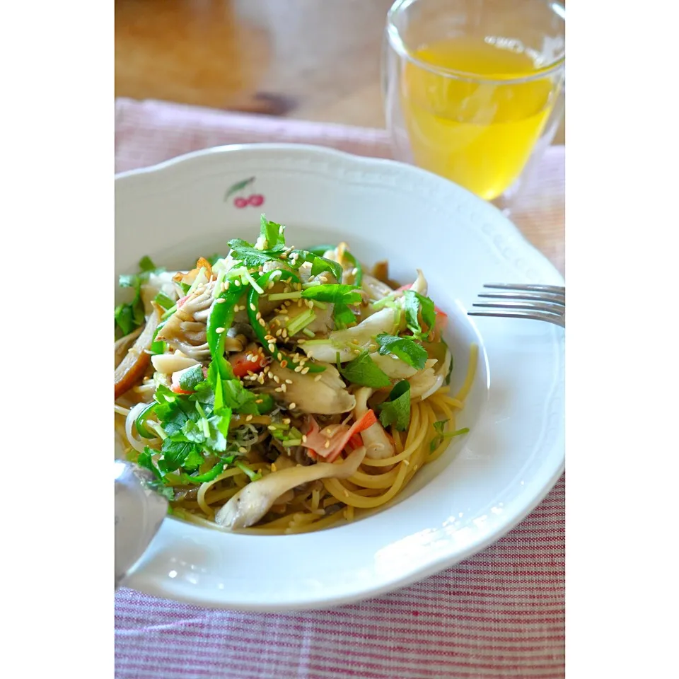 ザーサイ、しらすとキノコの和風パスタ|kayokoさん