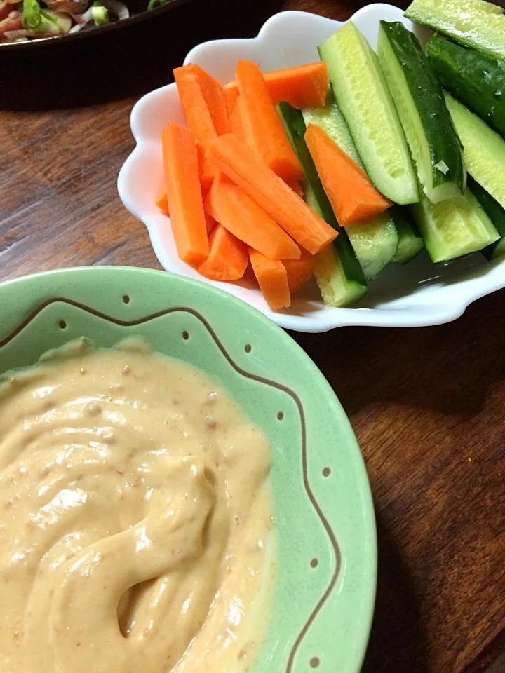 スティックサラダで野菜もね。|hiroさん