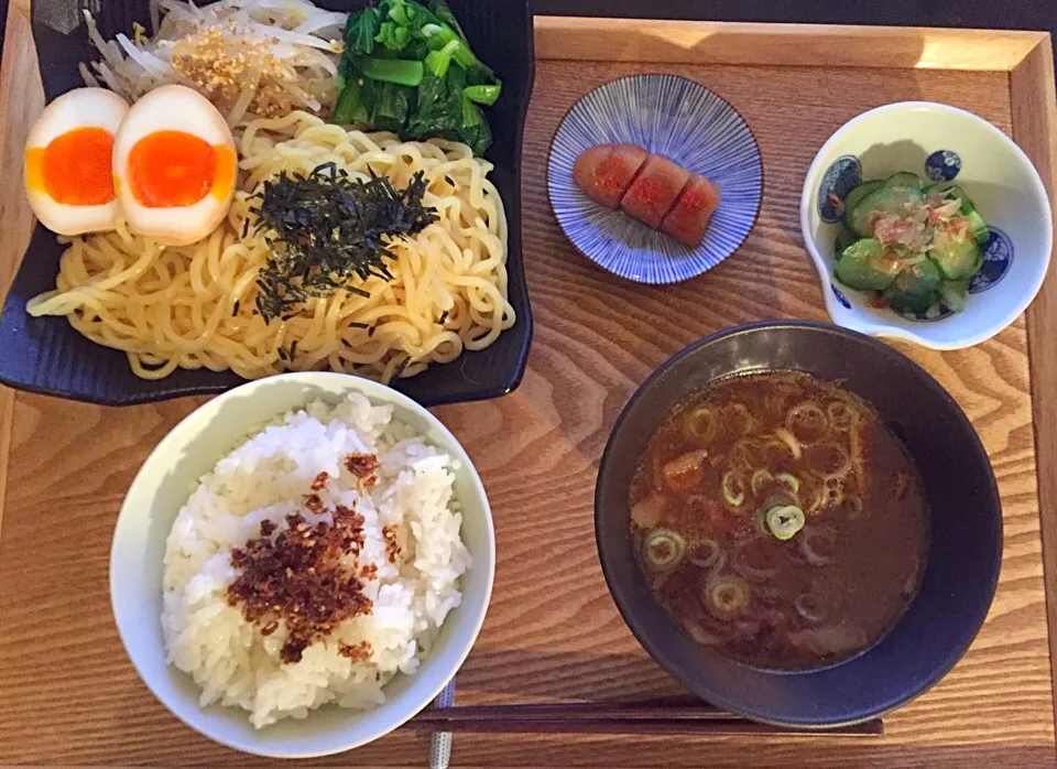 魚介豚骨つけ麺
きゅうりの古漬け
明太子
おかかごはん|ayumiさん