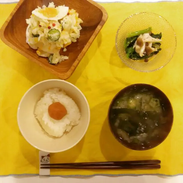 ポテトサラダとほうれん草としめじのおひたし|あもたさん