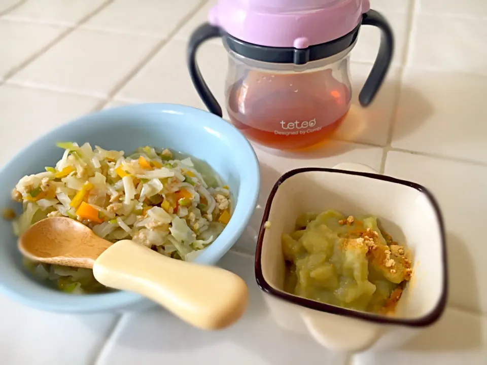 離乳食 中期 朝食 色々野菜と鳥ササミの暖かそうめん さつまいもミルクのきな粉かけ|さとみさん