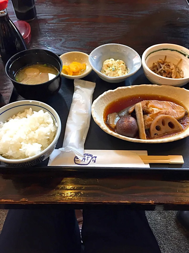 Snapdishの料理写真:#鰈の煮付け定食*\(^o^)/*|すかラインさん