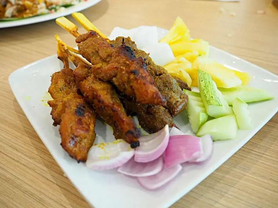 Satay Chicken & Beef|Jeab Lertさん