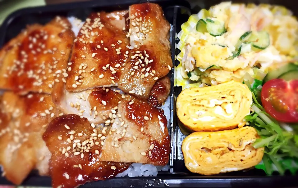 お弁当|ω･)و ̑̑༉♡
昨日の残りのポテトサラダと生姜焼き♡|４歳♡ 21ママ 料理は完全趣味さん