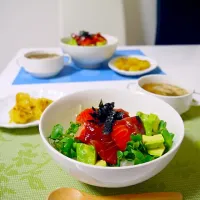 サーモンアボカド丼|ひかりんさん