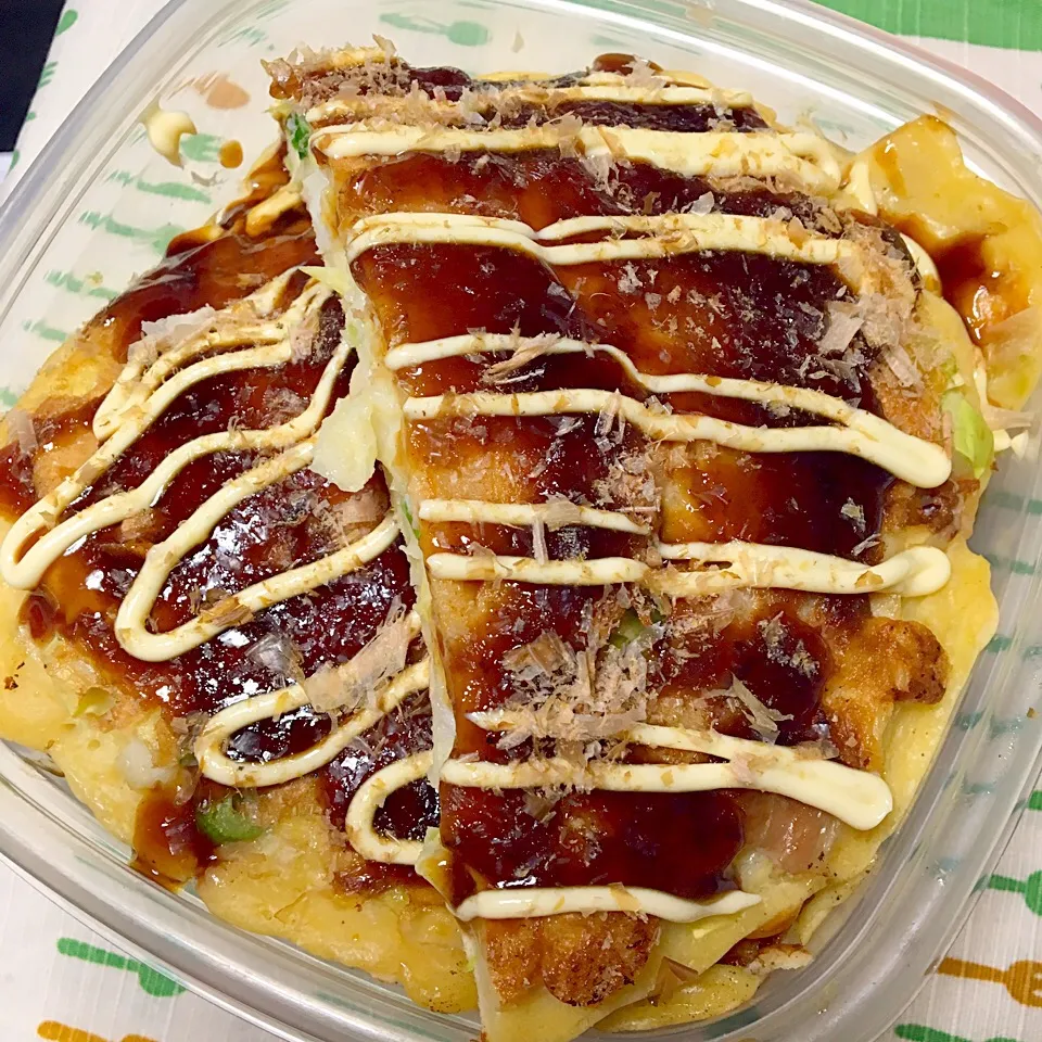 Snapdishの料理写真:お好み焼き弁当|しーさん