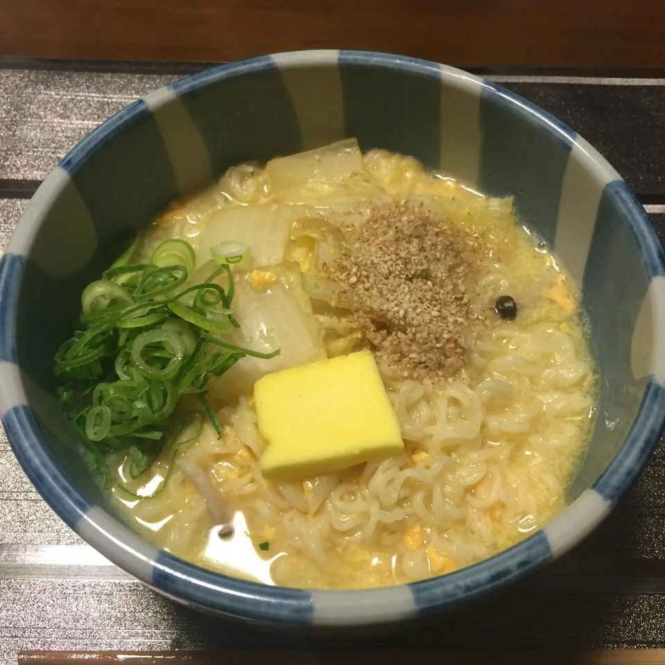 サッポロ一番塩ラーメン|愛ペガさん