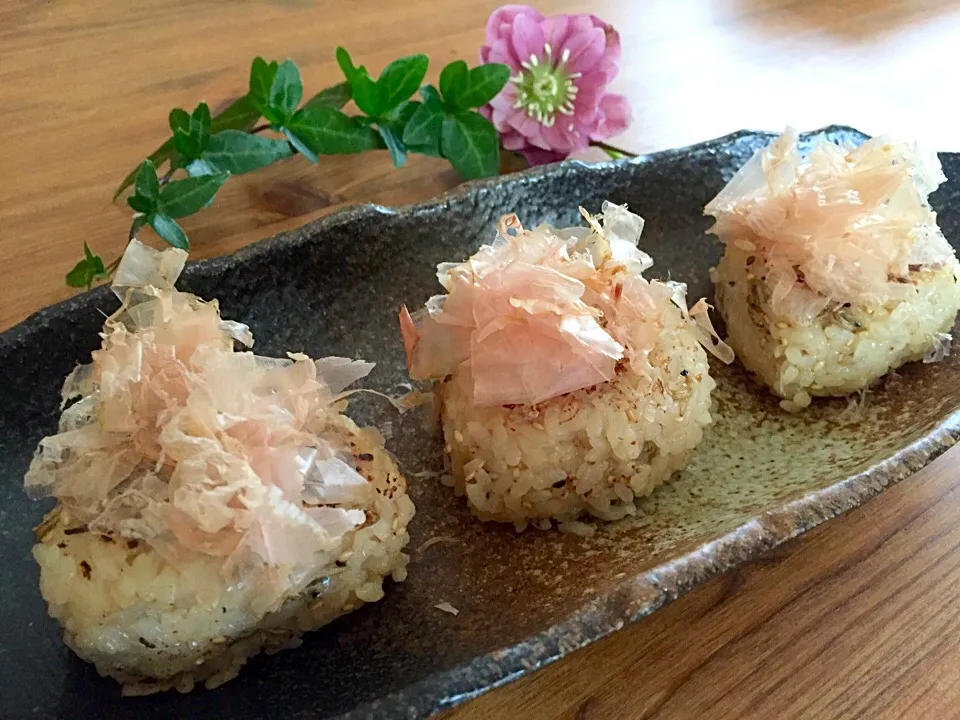 Snapdishの料理写真:焼きおにぎり🍙|カタツムリさん