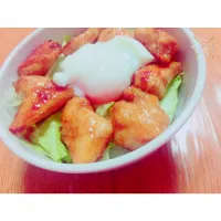 Snapdishの料理写真:鶏の照り焼き丼|みさきちさん