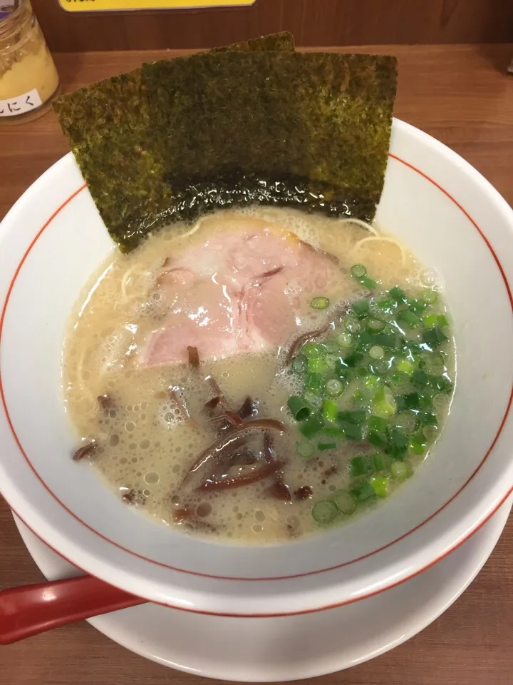 TONKOTSUラーメン|三上 直樹さん