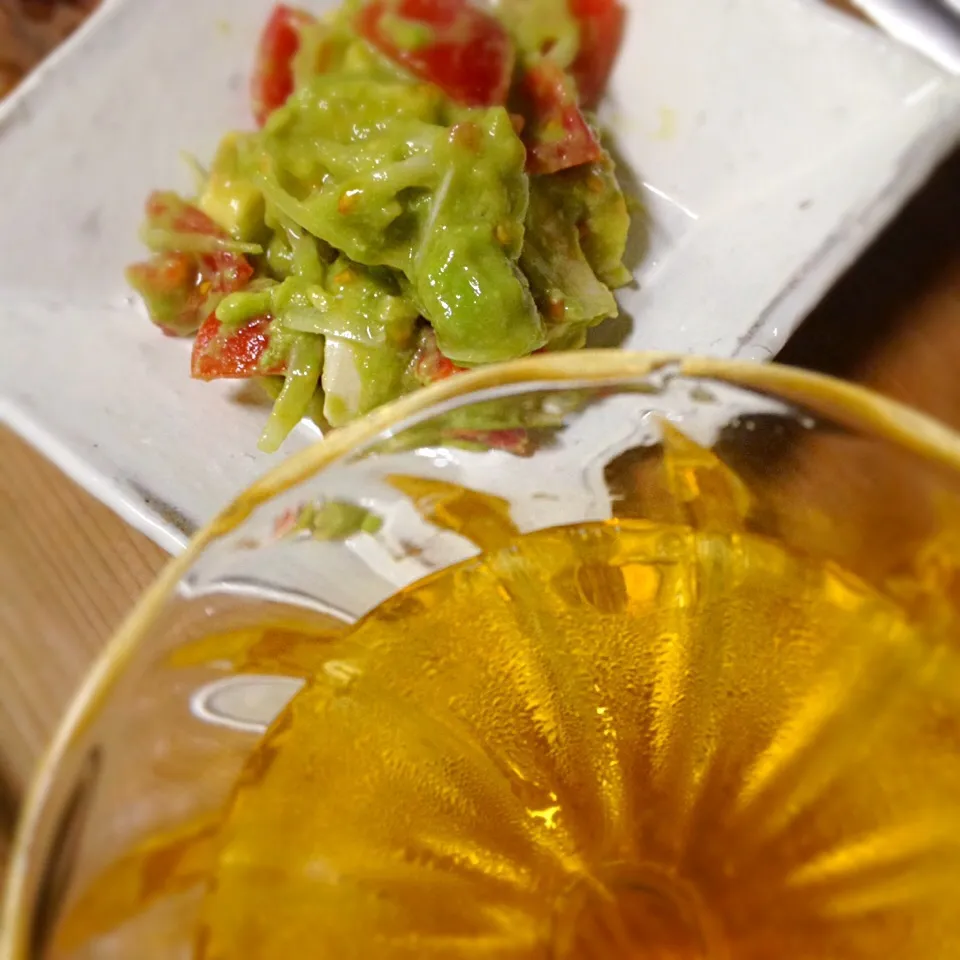 アボカドとトマトと鶏胸肉のサラダ|かけともさん