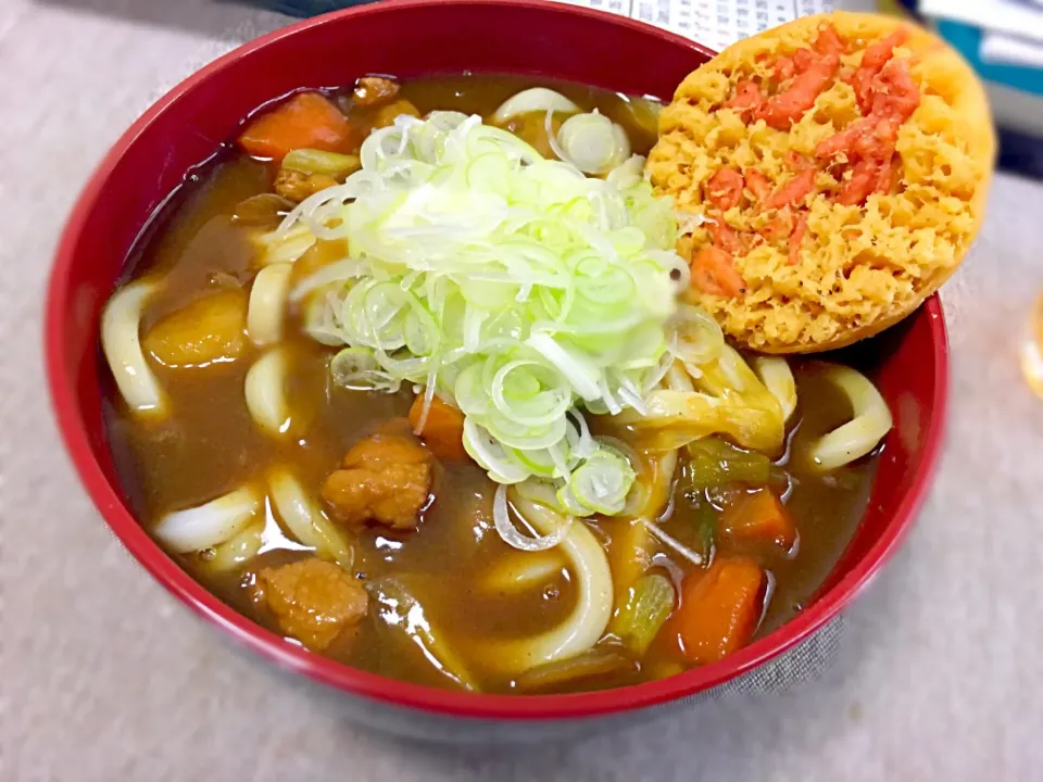 Snapdishの料理写真:カレーうどん🍜|cipiさん