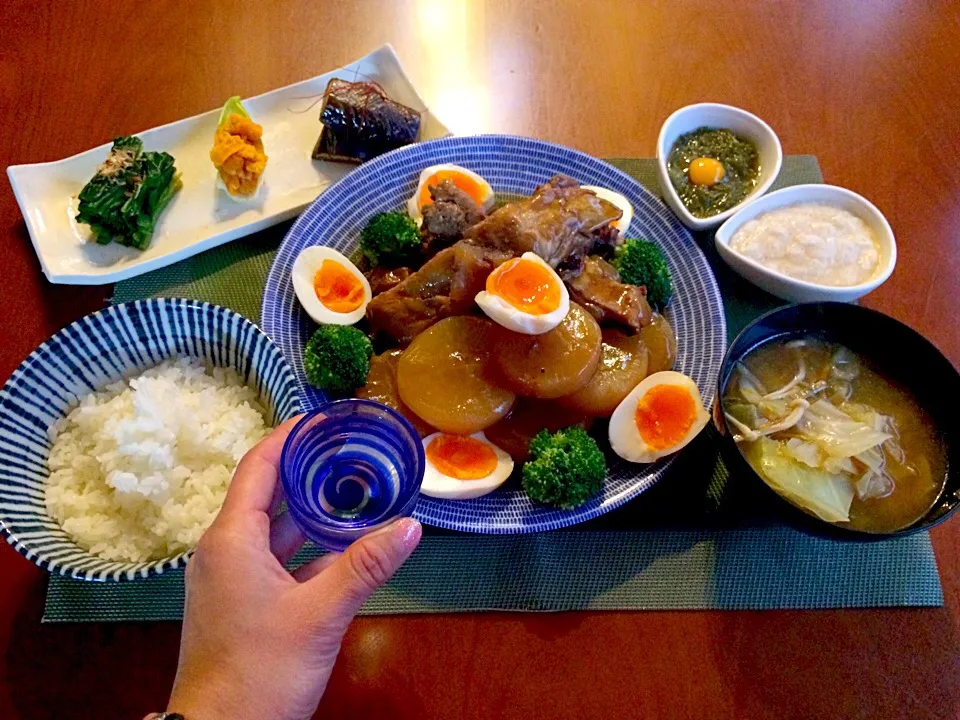 Today's Dinner🍴前菜･ﾊﾞｯｸﾘﾌﾞと豚軟骨の角煮､大根&半熟卵･めかぶ･大和芋･白飯･春野菜たっぷりお味噌汁|🌈Ami🍻さん