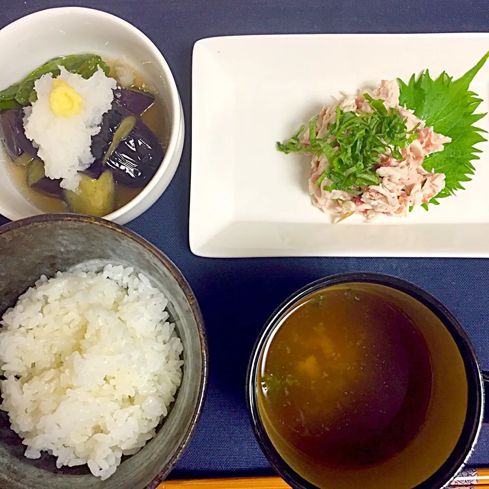 ささみの梅肉和え、茄子と獅子唐の揚げ出し、あおさのお味噌汁|みみこさん