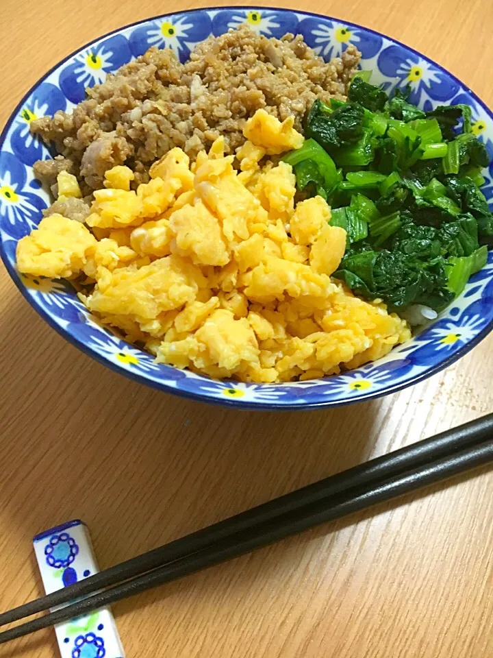 三色丼|ぽんちょさん