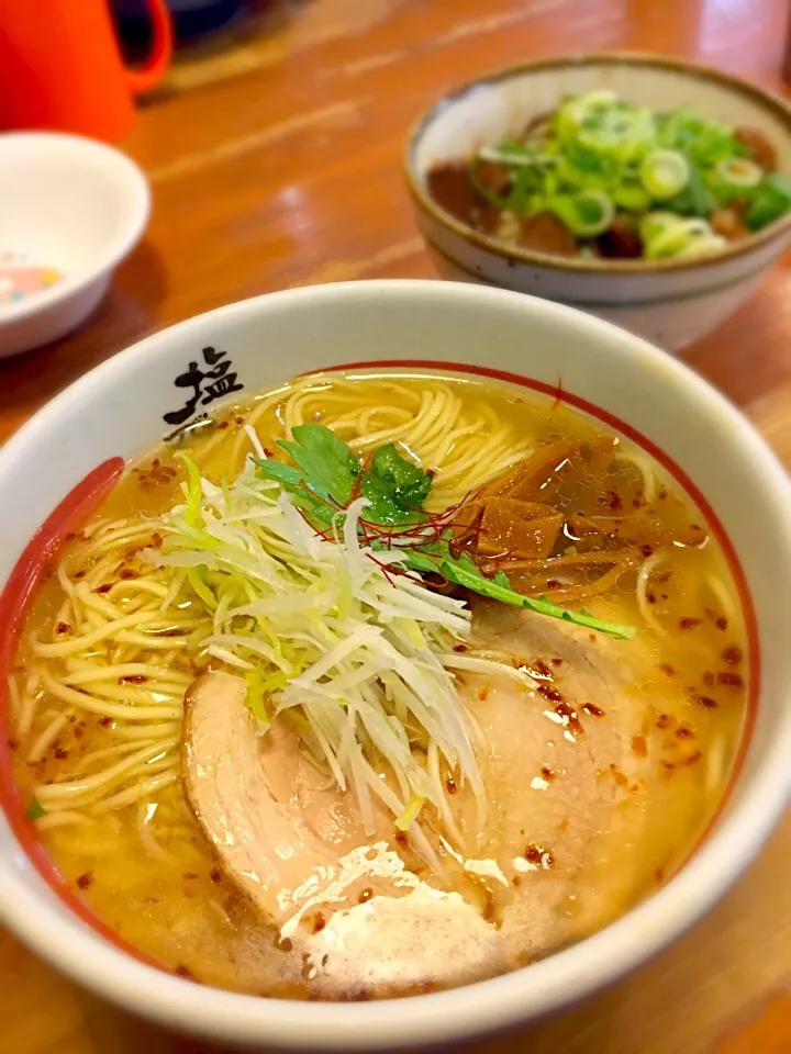 塩元帥 ラーメン&どて丼|さやかさん