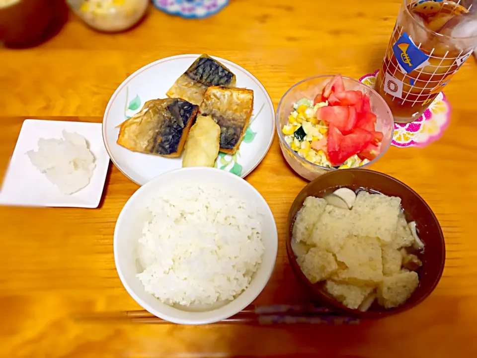 さばの竜田揚げ(大根おろし付) コールスロー ごはん 味噌汁（南関あげ&豆腐&エリンギ）|すず’mamaさん