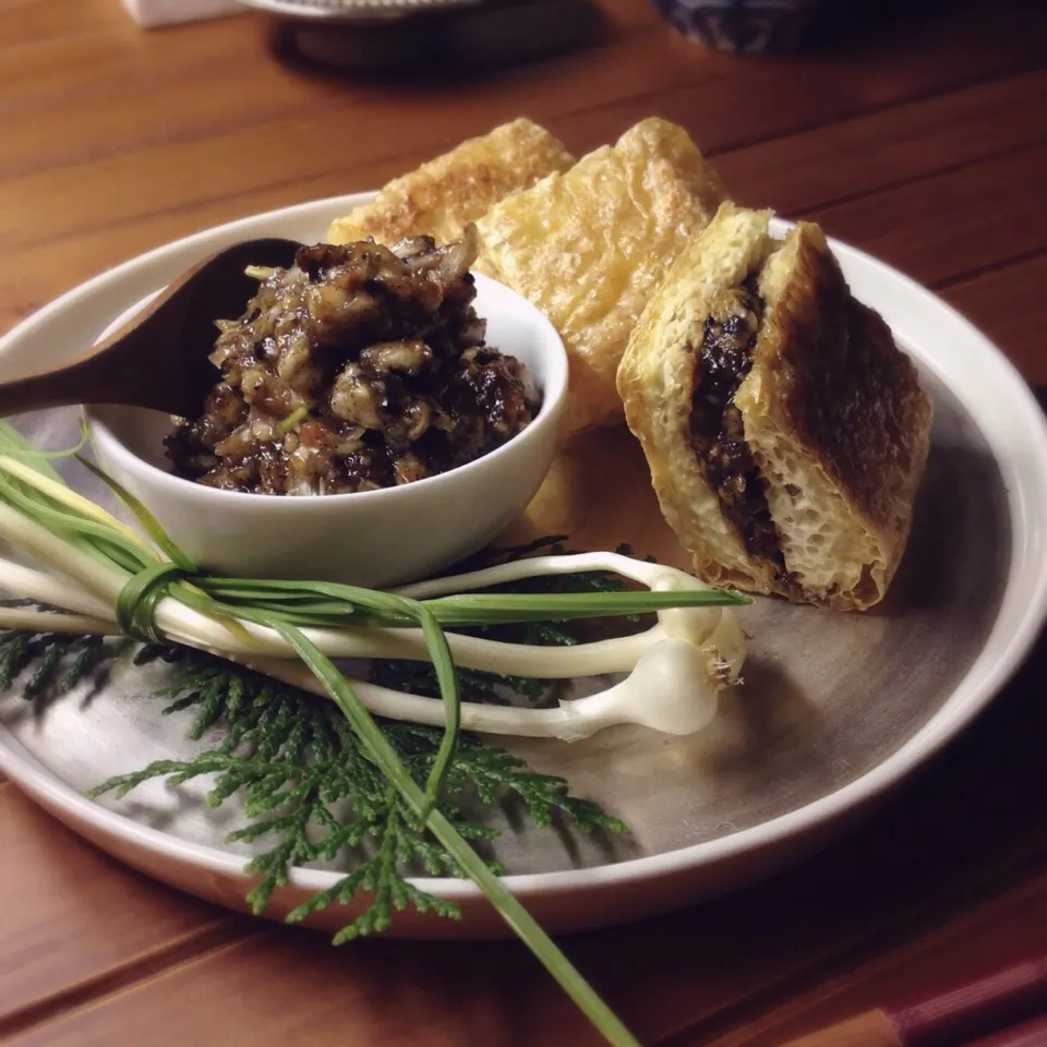 野蒜ごま味噌と栃尾揚げ|まちまちこさん