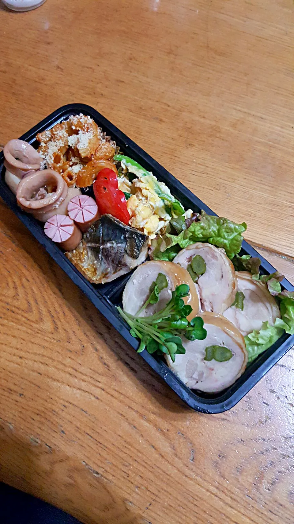 今日のお弁当❕ロールチキン🐔|クッキングオヤジさん