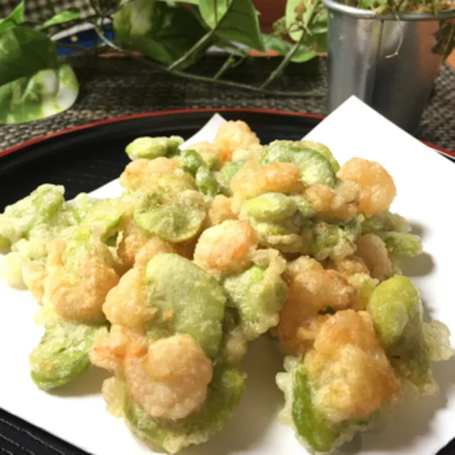 Legeloさんの春色☆そら豆とエビのかき揚げ #レシピブログ #RecipeBlog|レシピブログさん