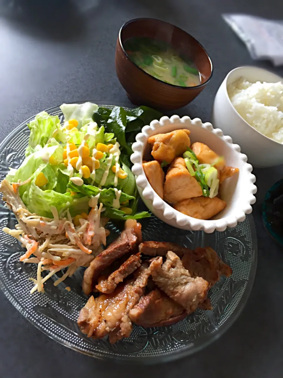 Snapdishの料理写真:💗肉プレートランチ💗|maiさん