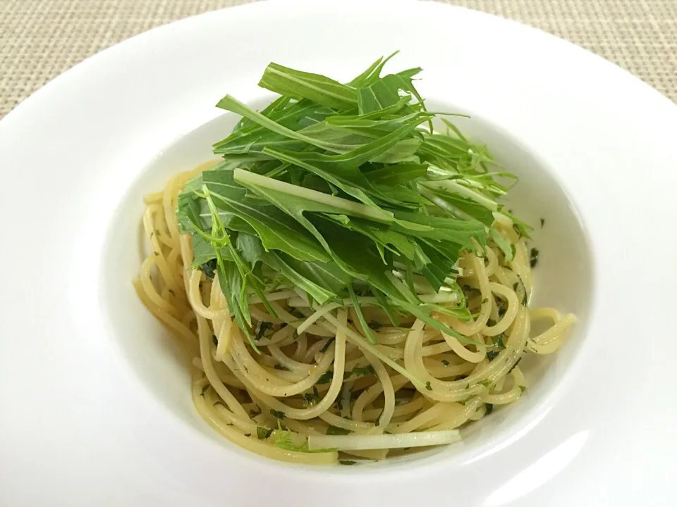 大葉と水菜のスパゲティ・パルメザン風味|売間 良子さん