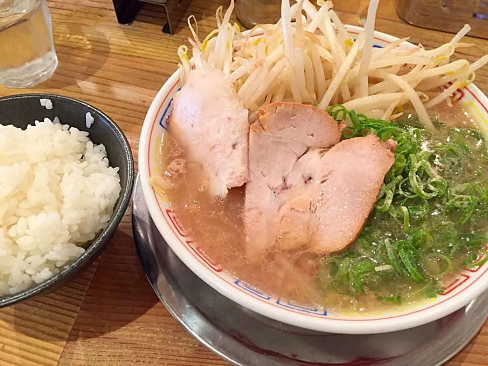 ご飯セット+もやしトッピング|SASAKI Hiroshiさん