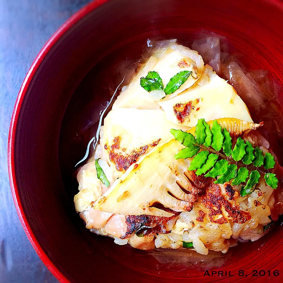 筍ご飯の焼おにぎり茶漬け😍|tamiさん