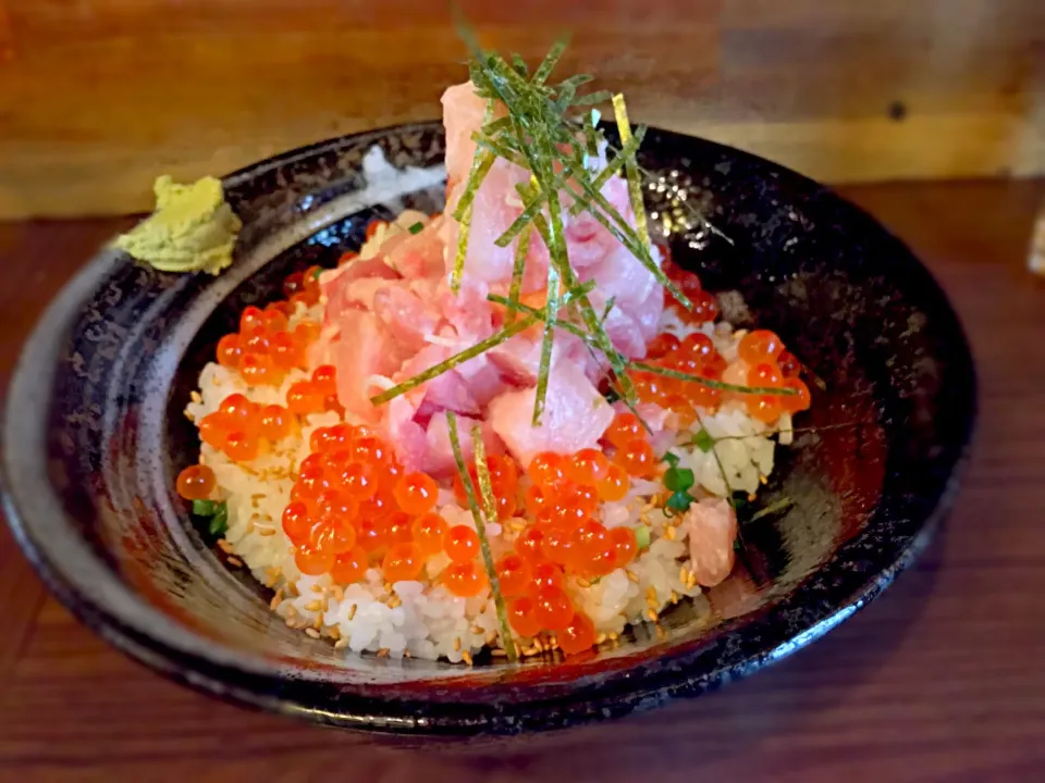 草加 獨協大近くの海鮮丼（≧∇≦）|TOMOさん