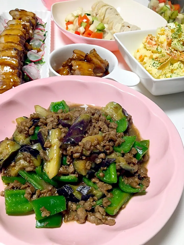 みったんさんの料理 茄子と豚肉のスタミナ炒め♡大豆ミート初使用(｡ゝ∀・)b|mari♡（もも(*´∀｀*)♪）さん