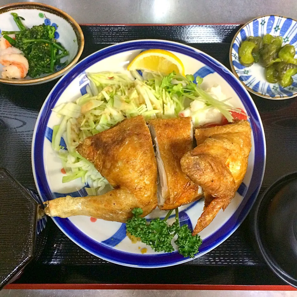 ひな鶏半身揚げ定食|ベルサイユのバルさん