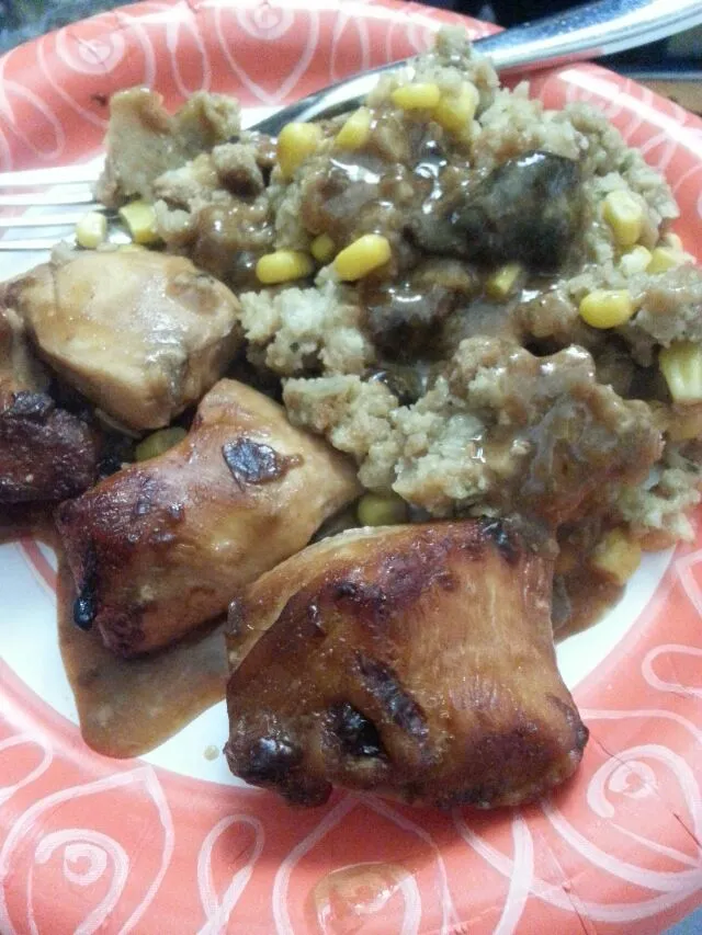 Snapdishの料理写真:bourbon chix with corn infused stuffing.|Polly Gelfusoさん