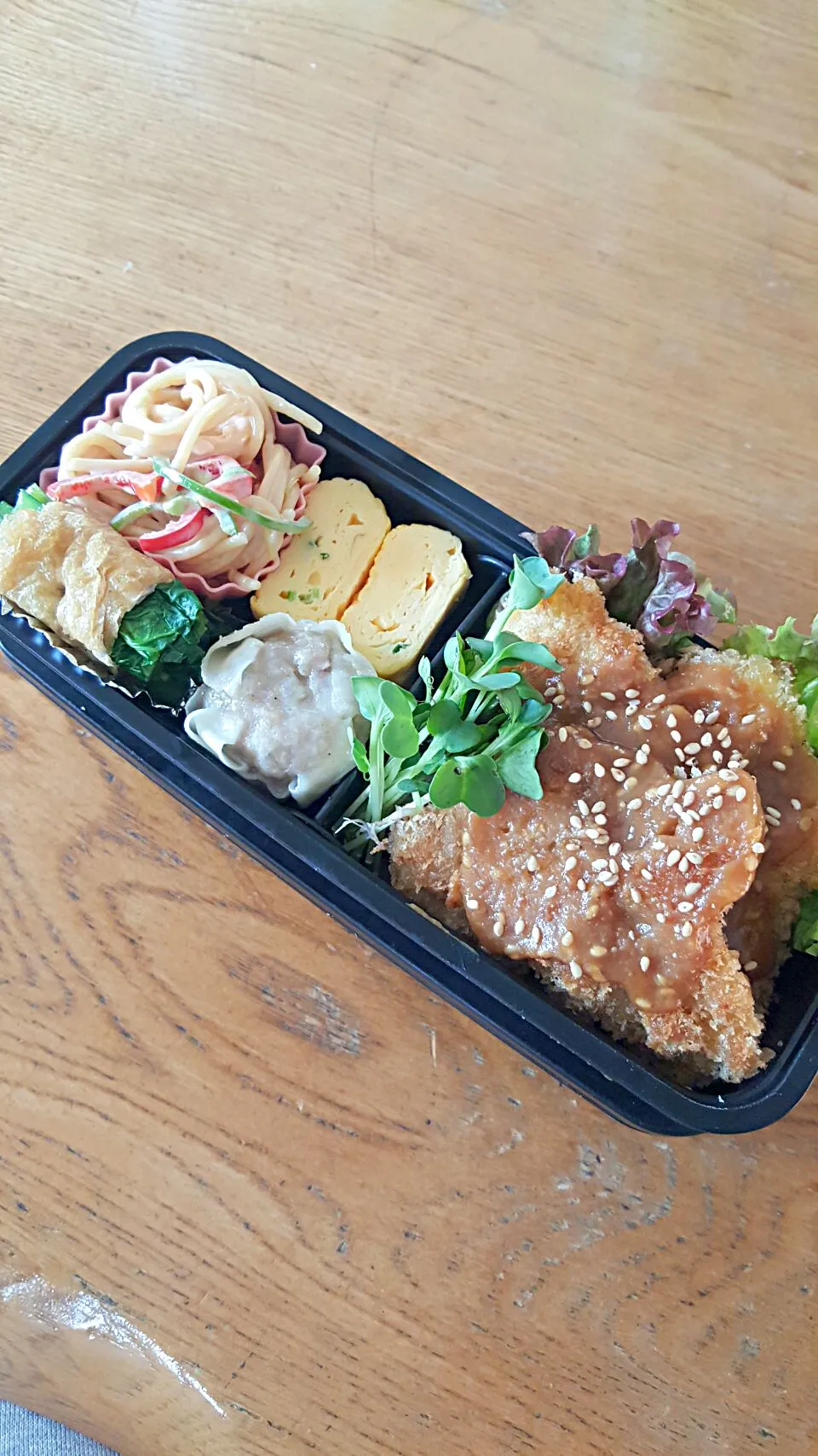 Snapdishの料理写真:今日のお弁当❕豚カツ味噌ダレ🐷|クッキングオヤジさん