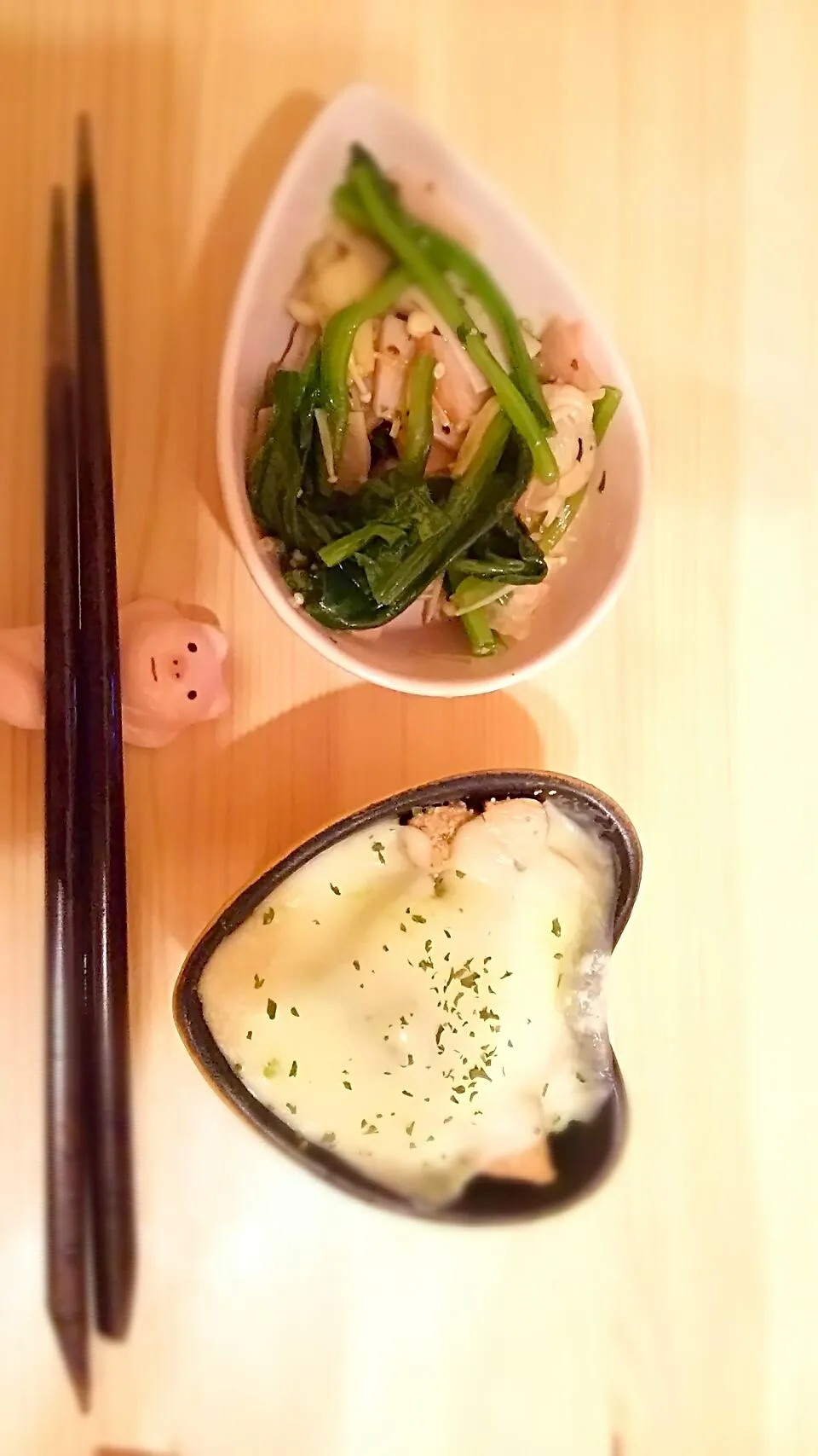 Snapdishの料理写真:#おつまみ #ほうれん草のソテー #アボカドミニグラタン|ともさん