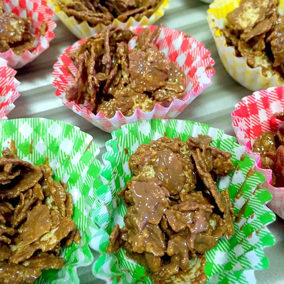 玄米フレークでチョコフレーク❤︎|ひろみ☺︎さん