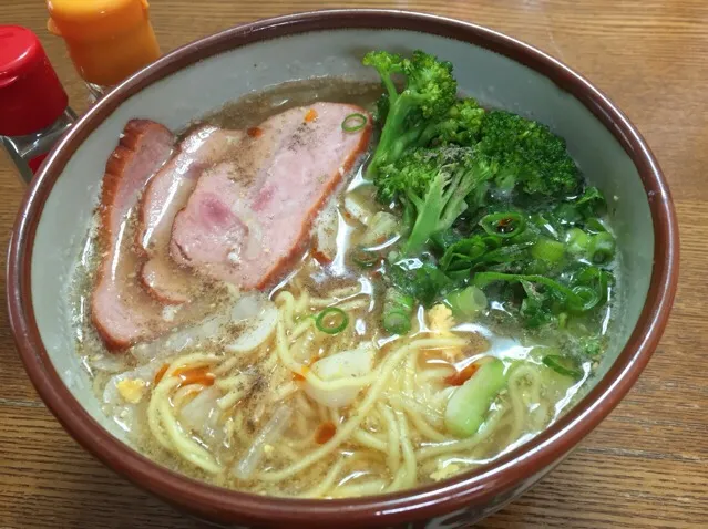 ラ王🍜、醤油味❗️ʕ̡̢̡*ϾεϿ*ʔ̢̡̢✨|サソリさん