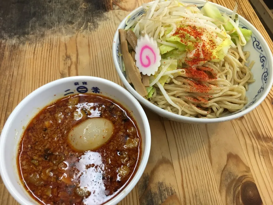 激辛つけ麺(中盛、細麺、辛さup×10)＋山盛り温野菜|マロさん