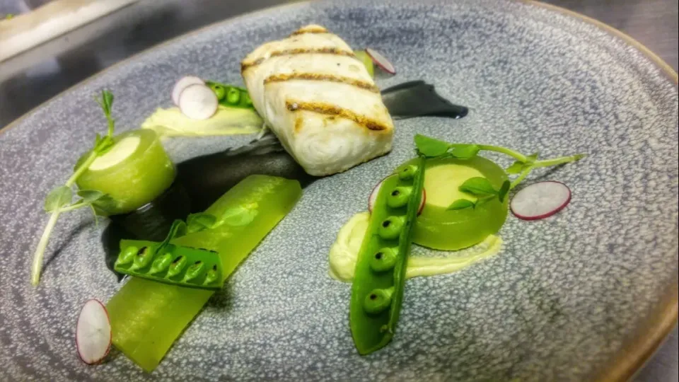 Grilled Escalar with black sesame coulis, acocado mousse, compressed cucumber, and seared snap peas|TheEffinChefさん