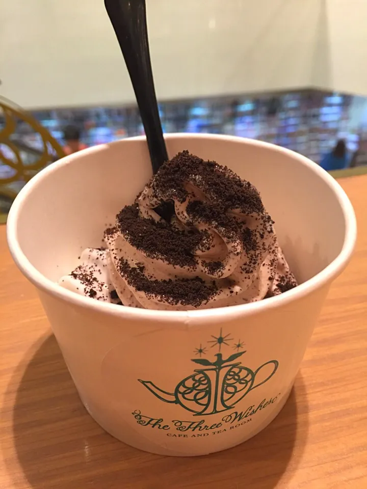 Black truffle ice cream|Yvonne C.さん