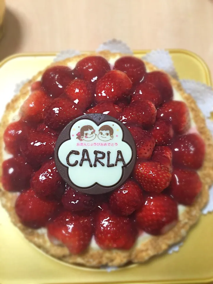 Snapdishの料理写真:Strawberry tart|carla santiagoさん